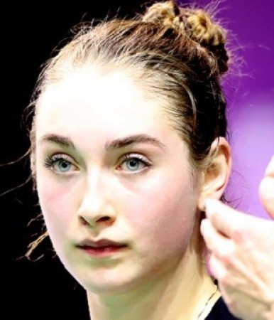 Imke VAN DER AAR