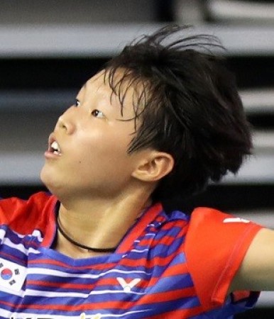 BAEK Ha Na